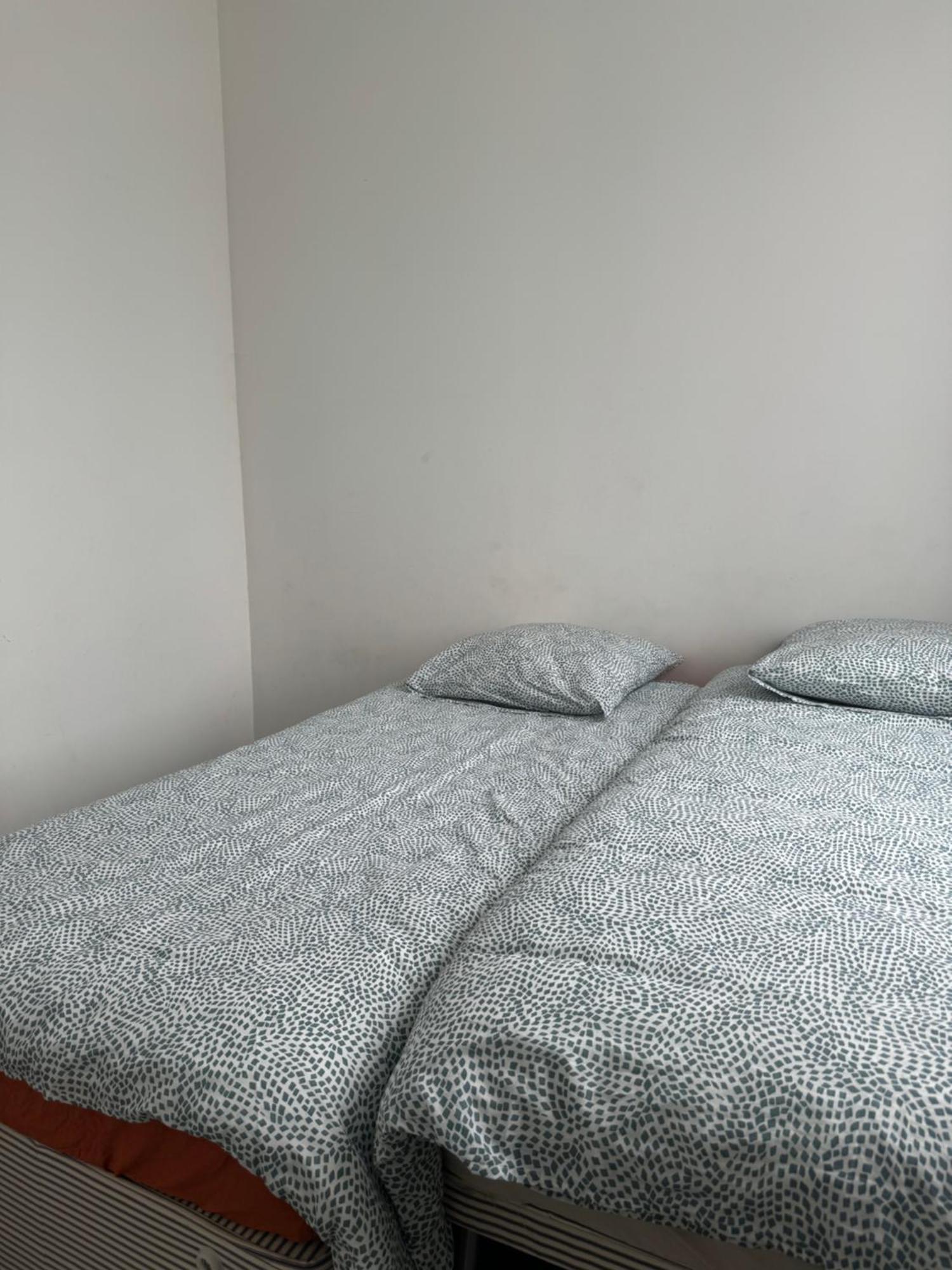 Ferienwohnung Philomene Romilly-sur-Seine Exterior foto